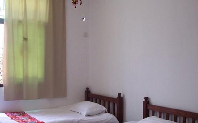 Wuyishan Shanchahua Youth Hostel