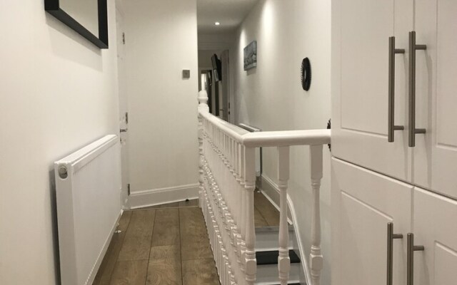 Woodgrange 2 bedroom apartment