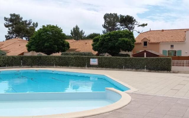 Maison Saint-Jean-de-Monts, 1 pièce, 4 personnes - FR-1-323-237