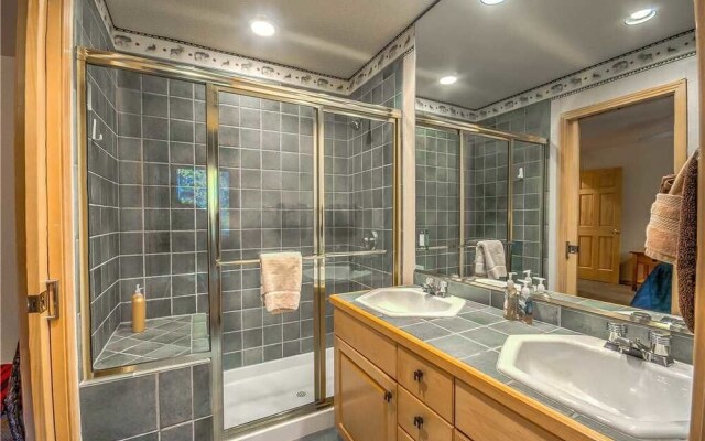 Dromore Chalet