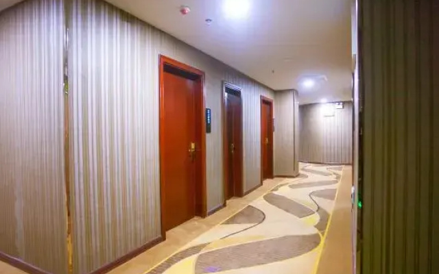 Korla Tianyun Business Hotel