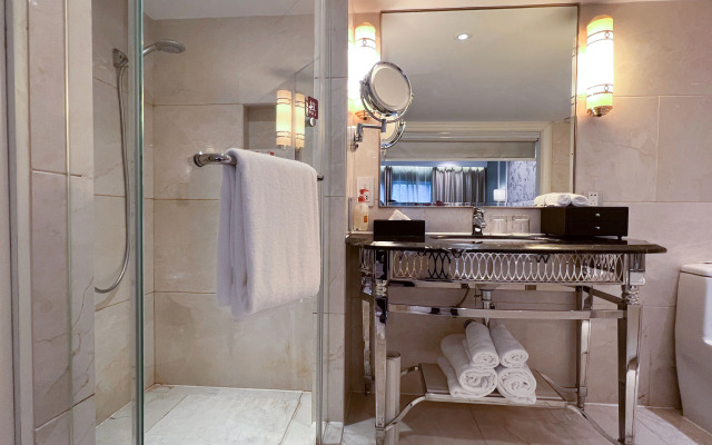 Crowne Plaza Zhengzhou by IHG