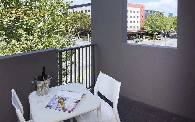 East Perth Suites Hotel