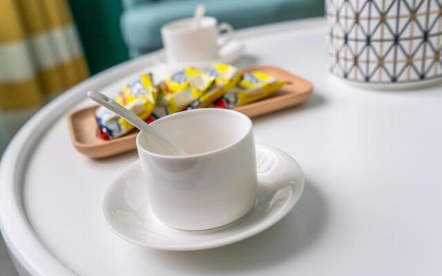 Zhengzhou Jinshui·Province Sport Centre· Locals Apartment 00172870