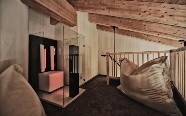alpslodge LIFE.STYLE.HOTEL.FISS