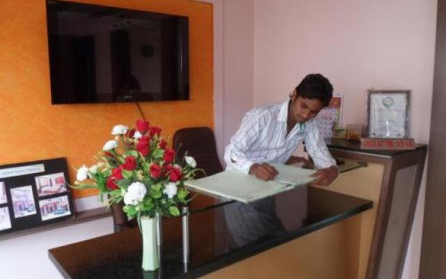 Hotel Sona Palace