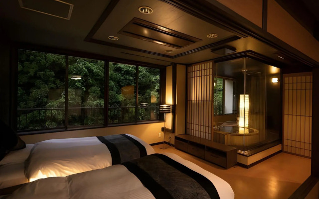 Yamanaka Onsen Ohanami Kyubei