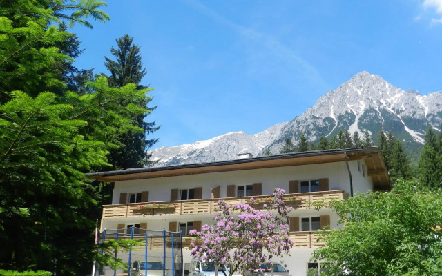 Pension und Appartements Hartkaiser