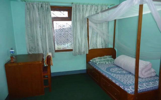 Sanu House Hostel & Homestay