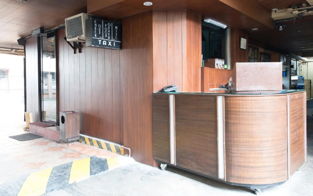Hotel Ava Gil Puyat