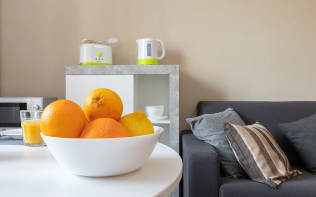 Cialdini Apartment near City Center