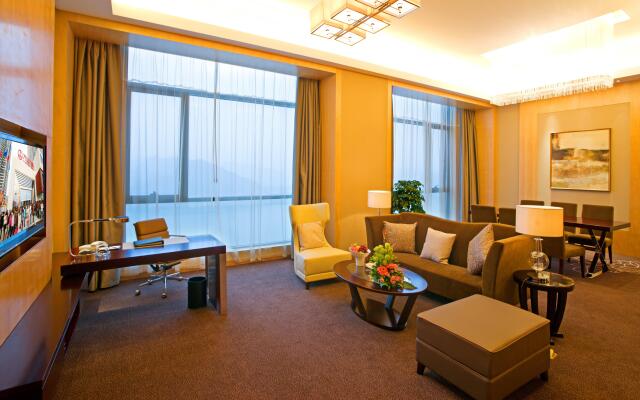 Crowne Plaza Yichang by IHG