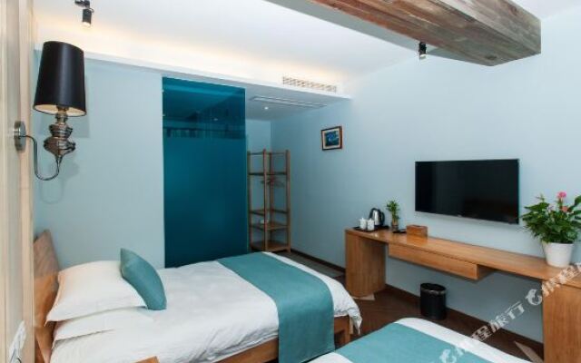 Hangzhou Jiayi Bingding Fashion Hotel (West Lake Qingzhiwu Branch)