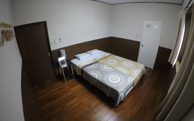 Miyakojima Guest House Cocoikoi - Hostel