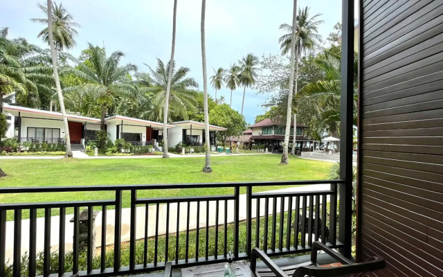 Prasarnsook Villa Beach Resort (SHA Extra Plus)