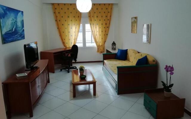 Aigaiou House