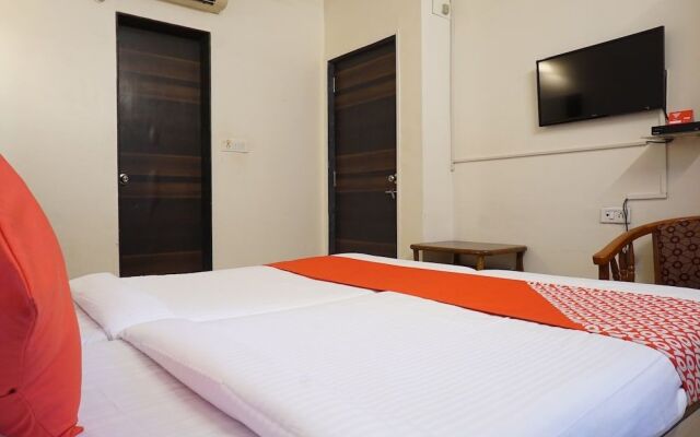 OYO 23430 Hotel Radiant