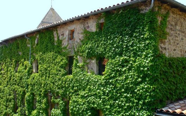 LAncien Couvent de Nozières