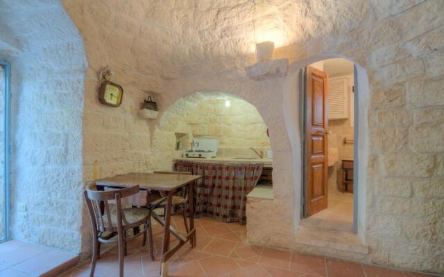 Il Trullo del Falegname by Typney