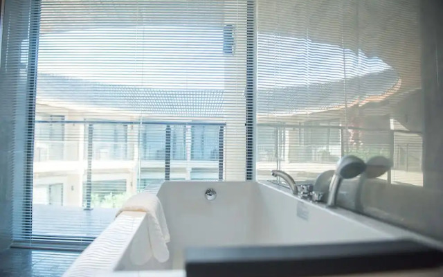 Qiaofeng Xingzilin Hotel