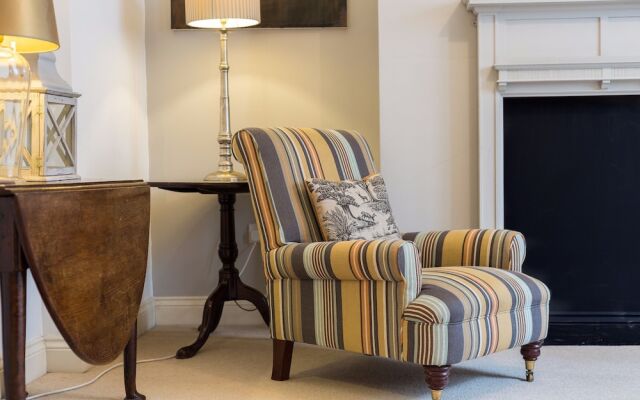 Bright 1 Bedroom Flat