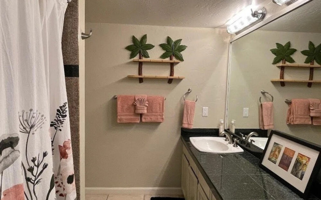 Holualoa Bay Villas 207 by Casago