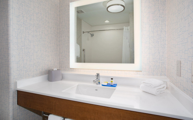 Holiday Inn Express & Suites Phoenix - Glendale Sports Dist by IHG