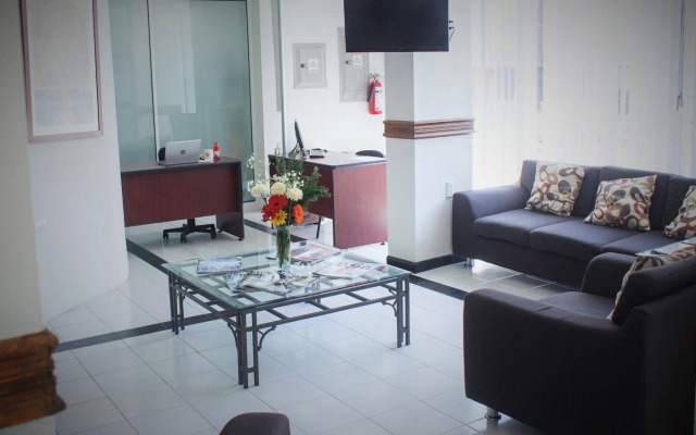 Hotel Fiesta Versalles