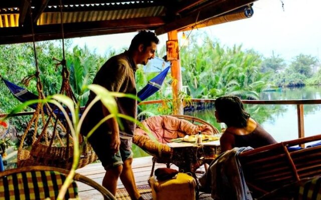 Kampot Cabana