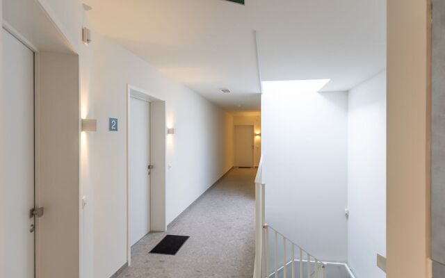 Apartment on the 2nd Floor for Family