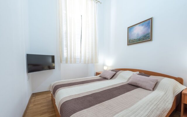 Apartment Old Writer