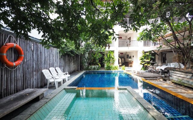 OYO 988 Good Morning Chiang Mai Tropical Inn