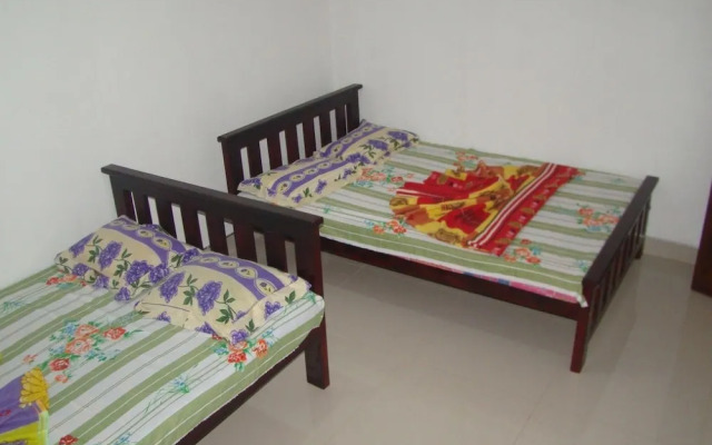 Ella Sashen Hotel