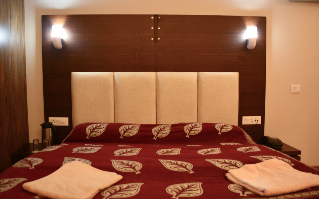 Hotel Dronagiri