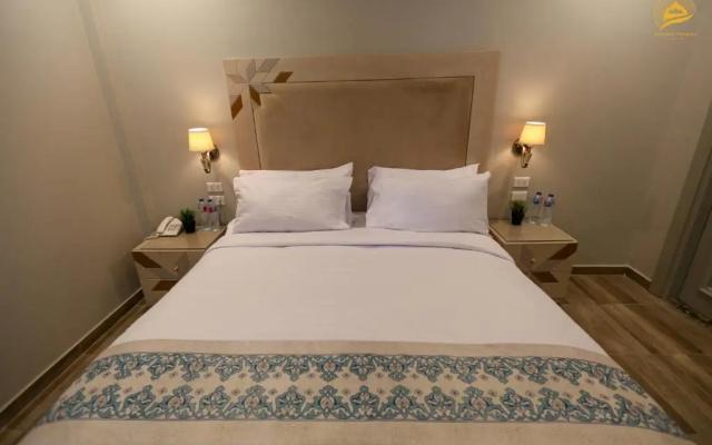 Mamlouk Pyramids Hotel