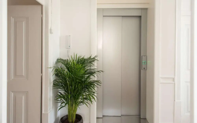 Central Ericeira Apartment With Lift