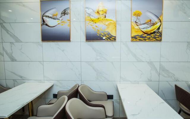 Green Tree Inn Express Nantong 1st People's Hospital