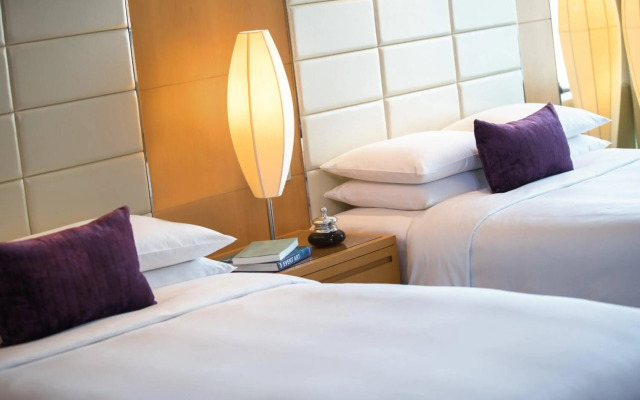 Renaissance Shanghai Putuo Hotel