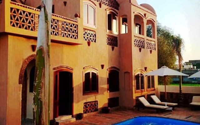 Nile Den Dome Villa