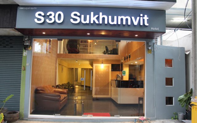 S30 Sukhumvit Hotel