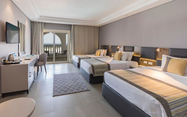 Sunrise Diamond Beach Resort - Grand Select