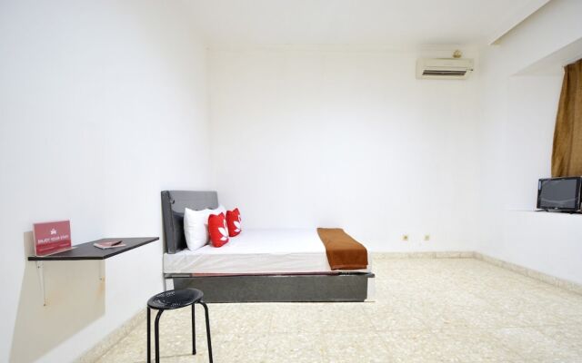 ZEN Rooms Kemang G17 Syariah
