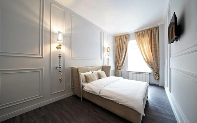 Apartments on Pushkinskaya street 6