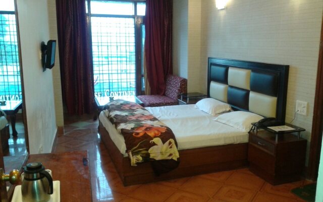 Hotel Paradise Continental