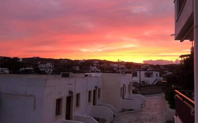 Syros Dreamy Maisonette 2 minutes from sandy beach