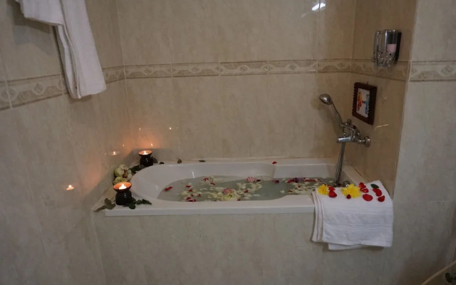 WoodrootsBanteaychhmar