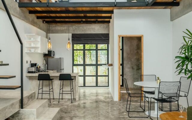 Berawa Loft by Hombali