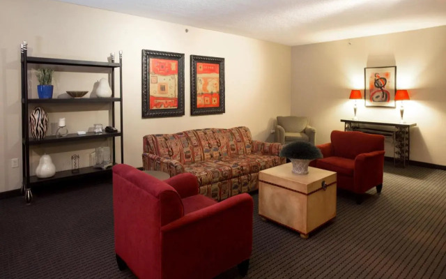 Wildwood Lodge  St Paul