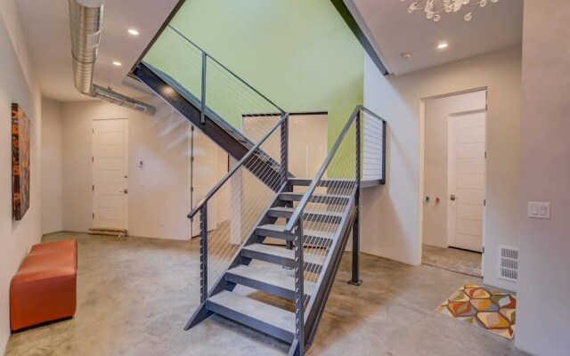 3BR Modern Marveldowntown Customprivate Balcony