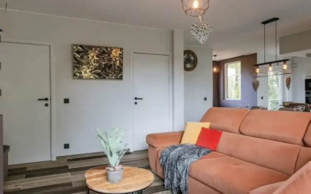 Holiday Home Along the Canal With Great Views